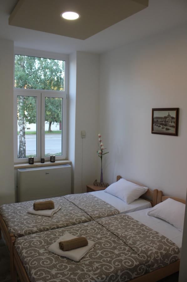 Apartmani Maja Zrenjanin Extérieur photo